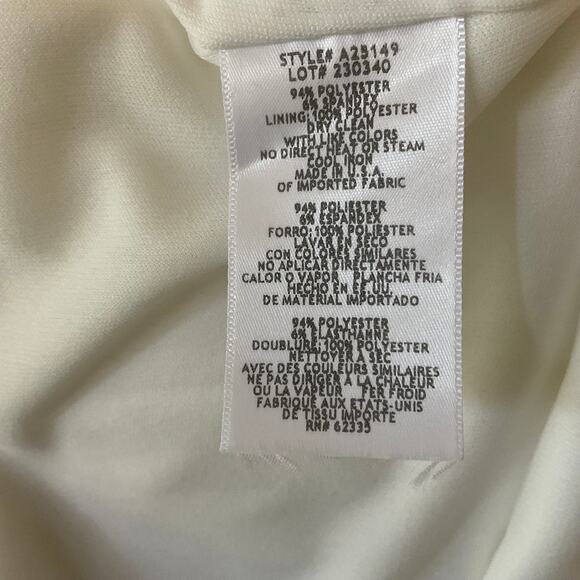 White Strapless Cut Out Back Evening Gown Size 10 Long Formal Dress by AQUA - Picture 10 of 12